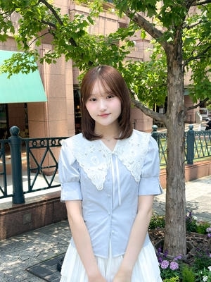 付け襟パフ袖ブラウス